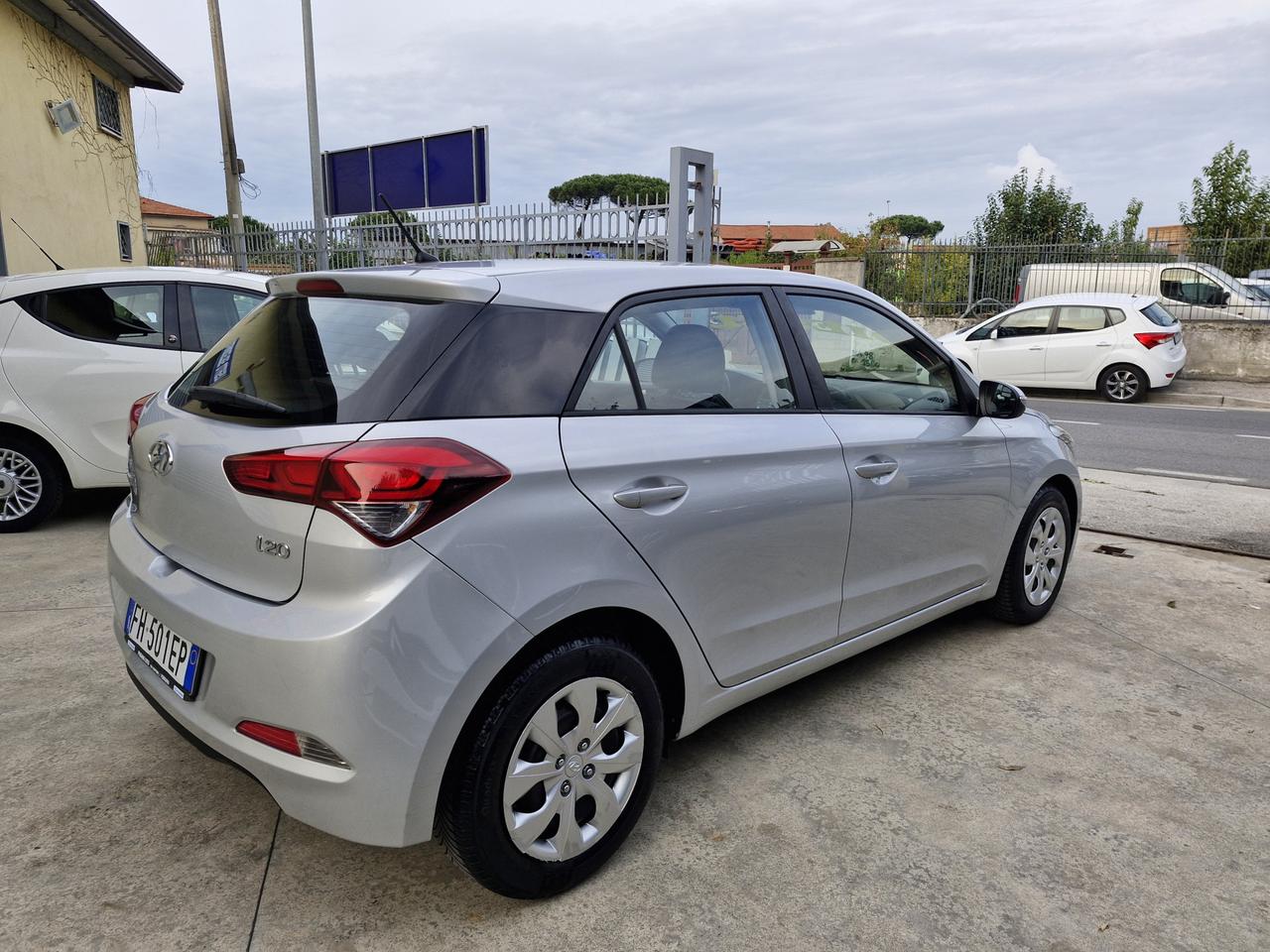 HYUNDAI I20 1.1 CRDi 12V 75CV ANNO 2017