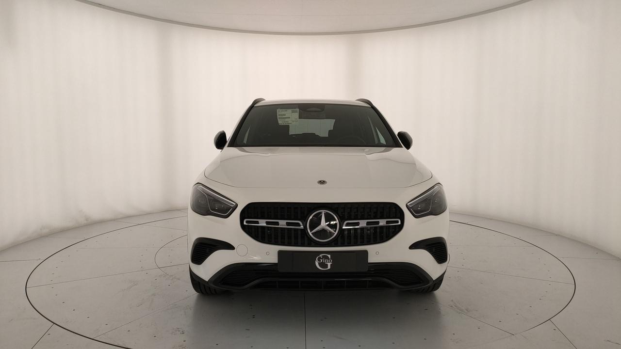Mercedes-Benz GLA 200 d Automatic 4MATIC