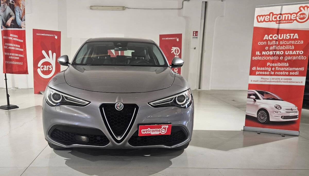 Alfa Romeo Stelvio 2.2 t Business rwd 160cv auto my19