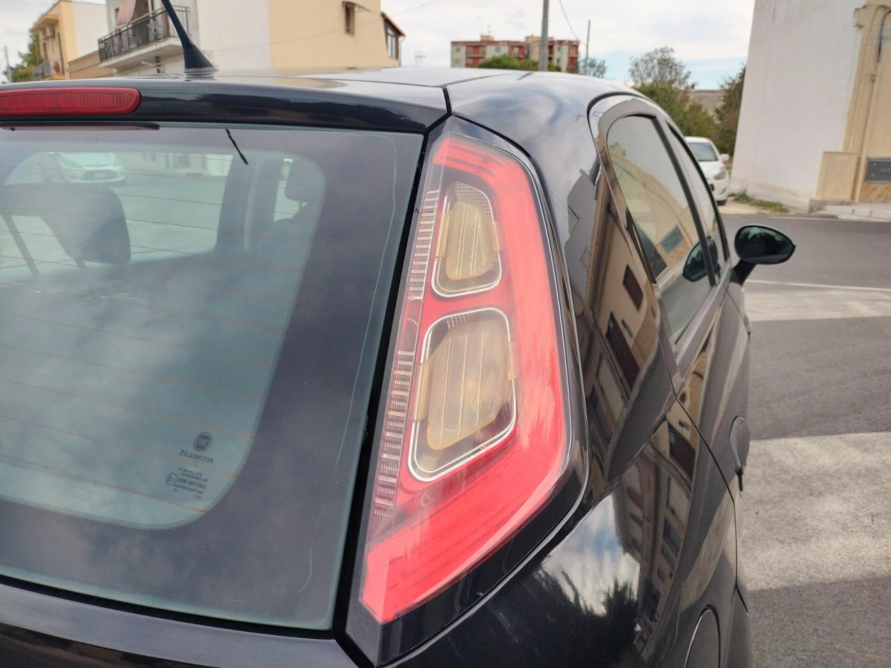 Fiat Punto Evo 1.3 Mjt 95 emotion 129.000km