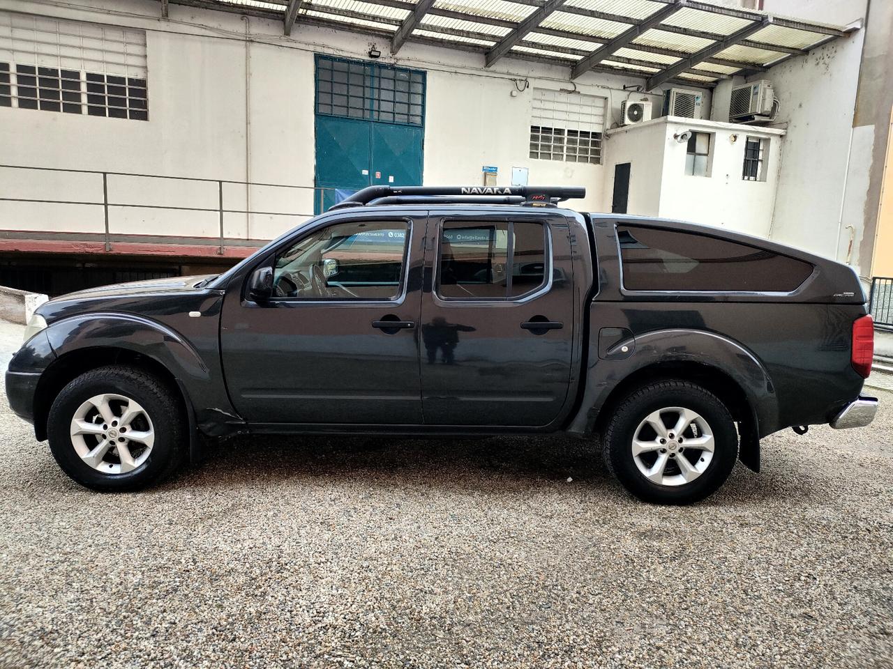 Nissan Navara 2.5 dCi 4p Double Cab LE