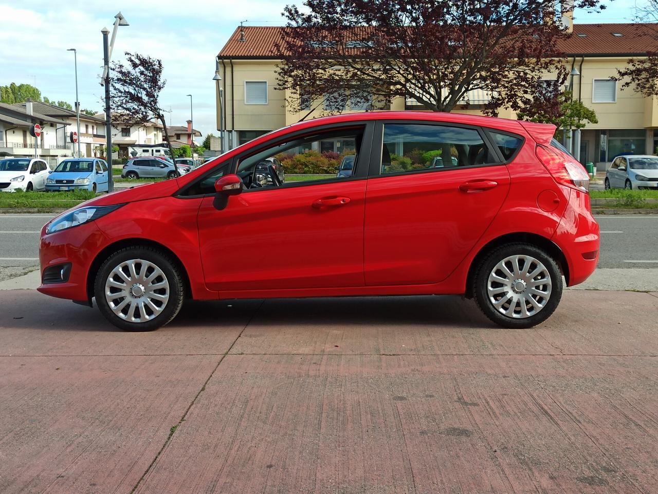 Ford Fiesta 1.4 5p. Bz.- GPL Titanium