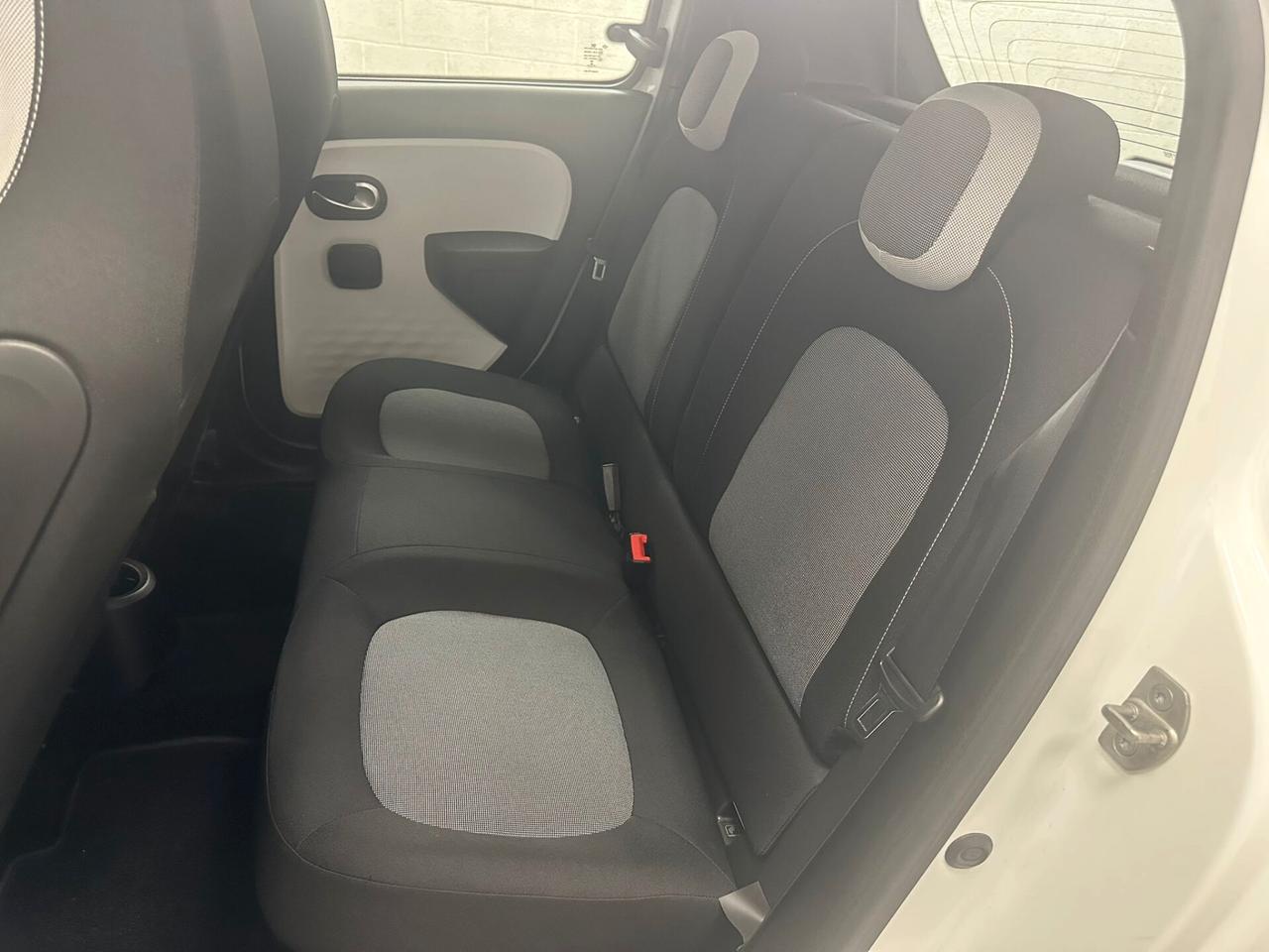 Renault Twingo SCe 65 CV Duel