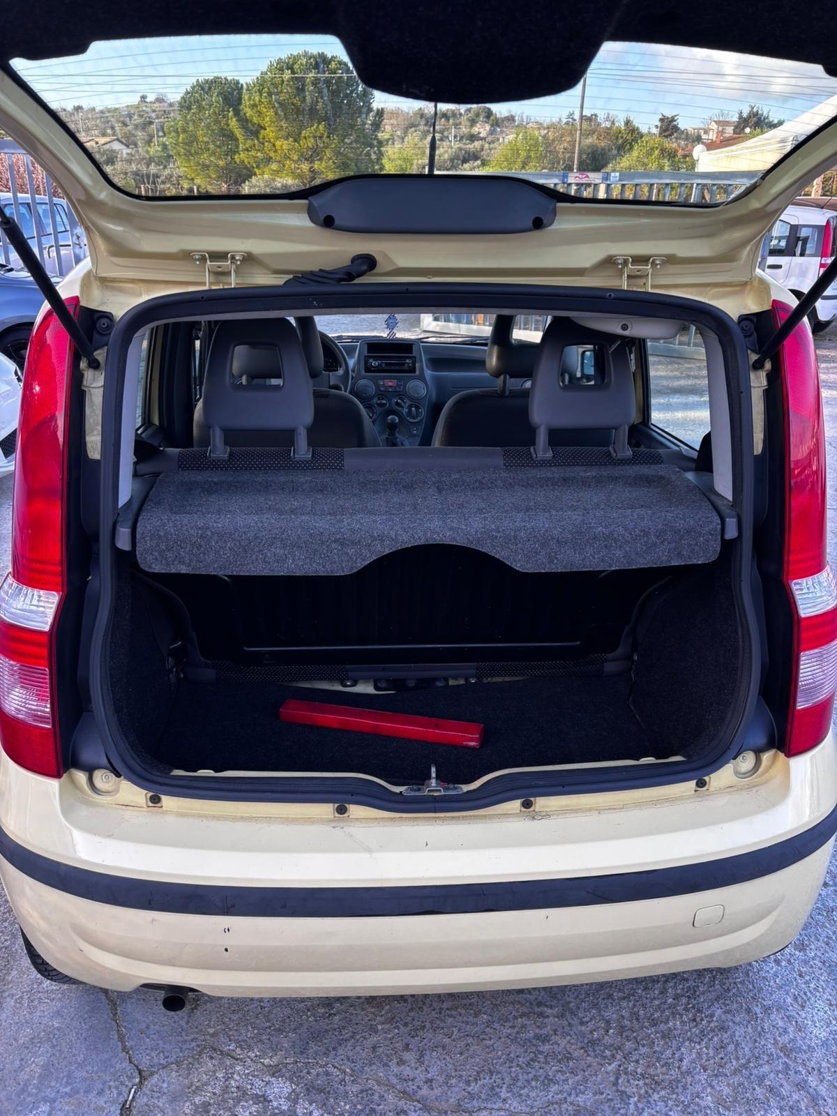 Fiat Panda 1.1 Active benz DG055XP