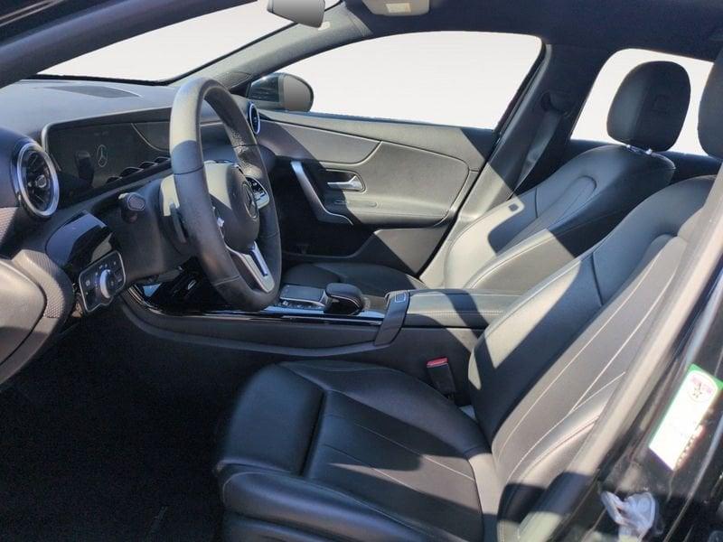 Mercedes-Benz Classe A A 180 d Sport auto