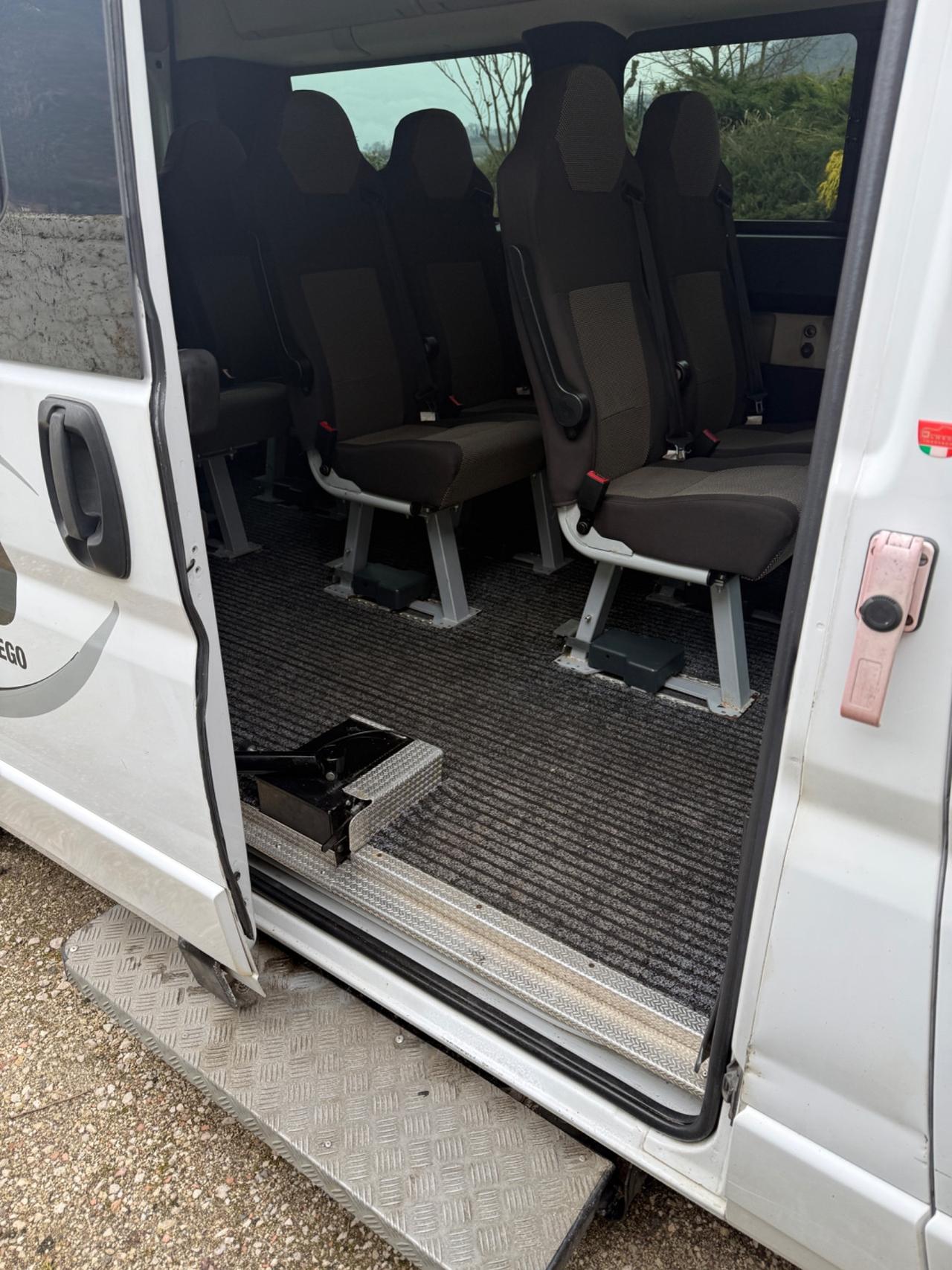 Fiat Ducato 9 posti omologato disabili