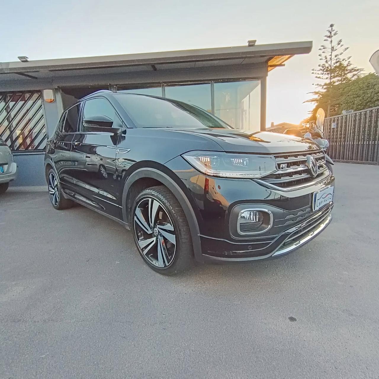 Volkswagen T-Cross 1.6 TDI DSG R-Line