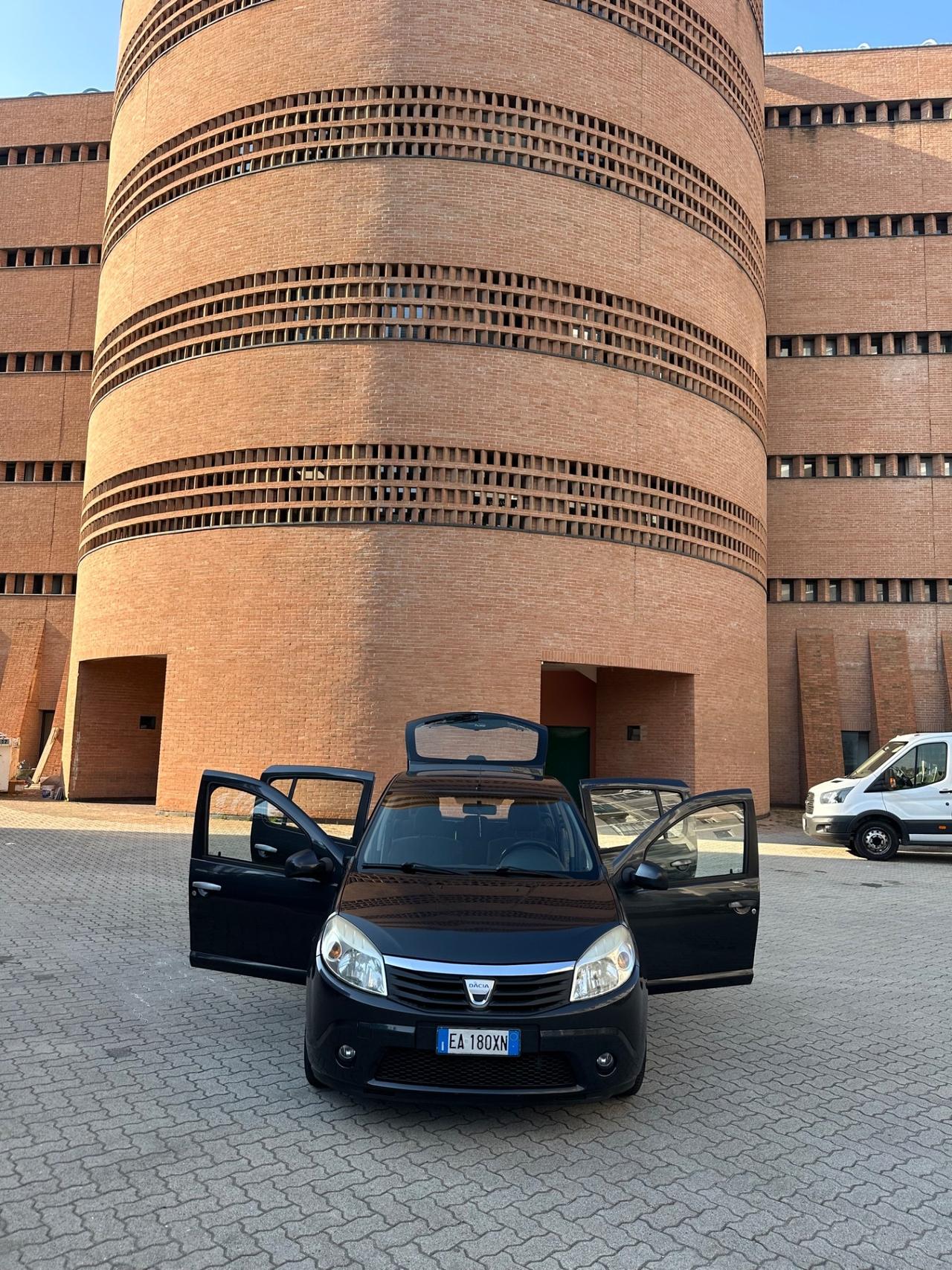 Dacia Sandero 1.4 8V GPL Lauréate