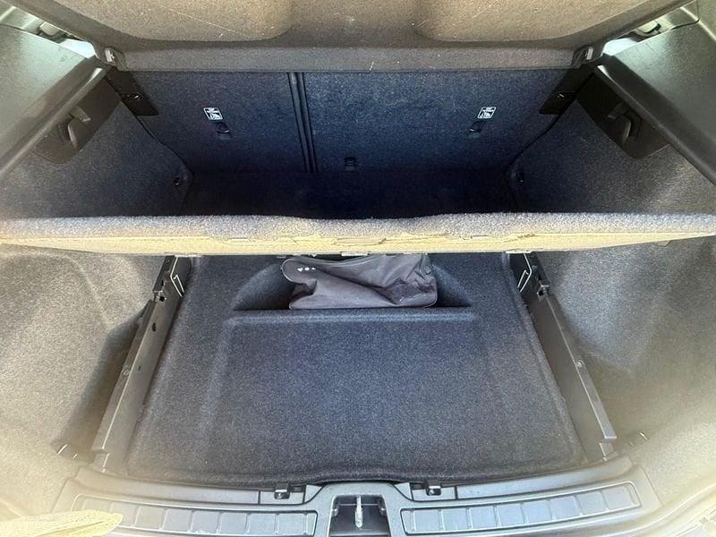 Volvo XC40 XC40 2.0 b3 Plus Bright auto