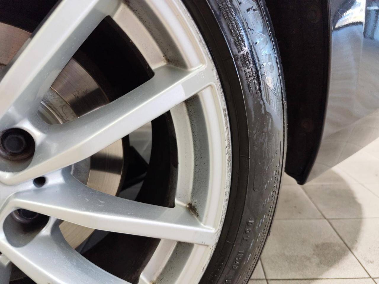 BMW Serie 3 320d Touring 48V