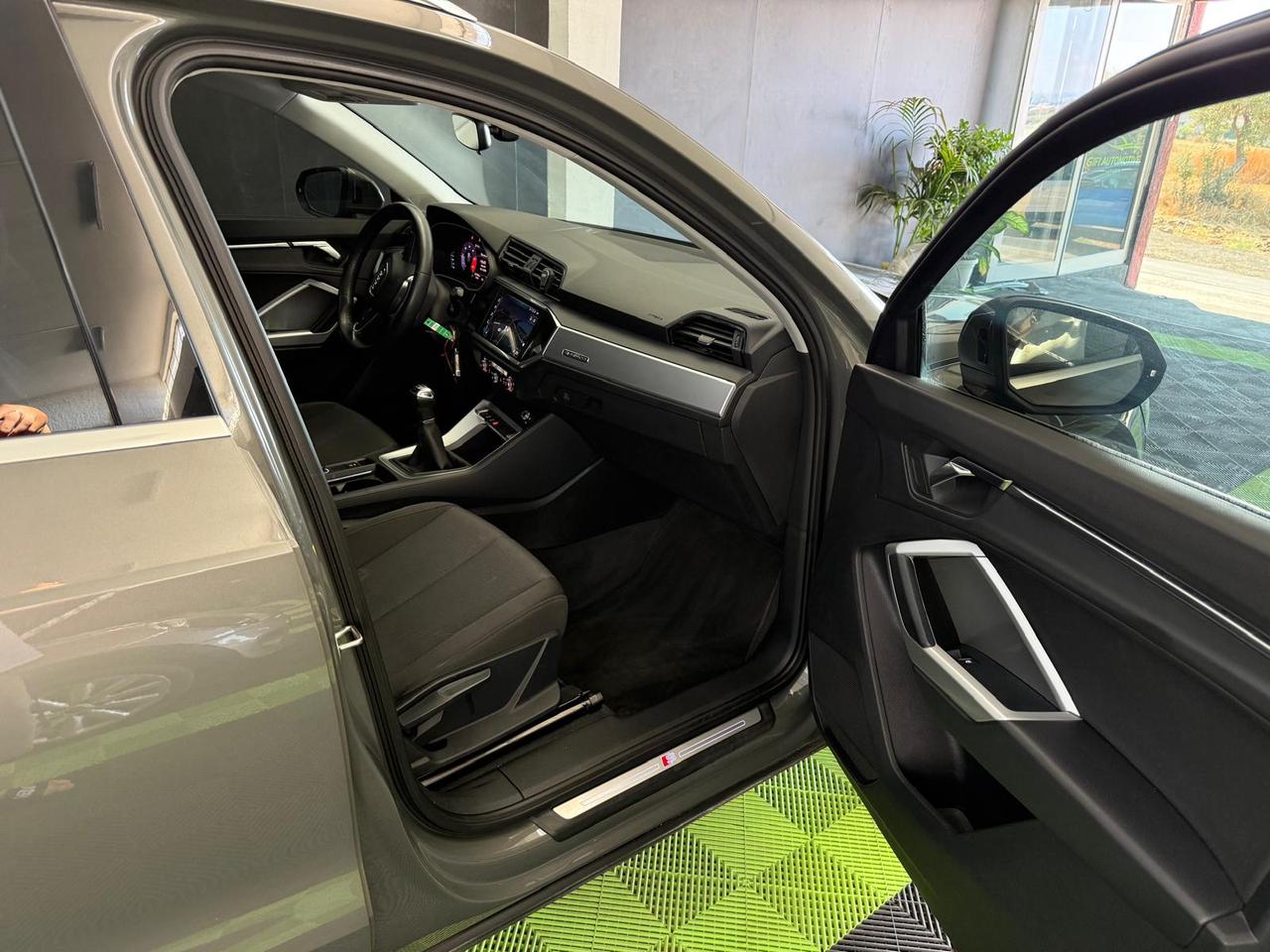Audi Q3 2.0 TDI S-line Quattro