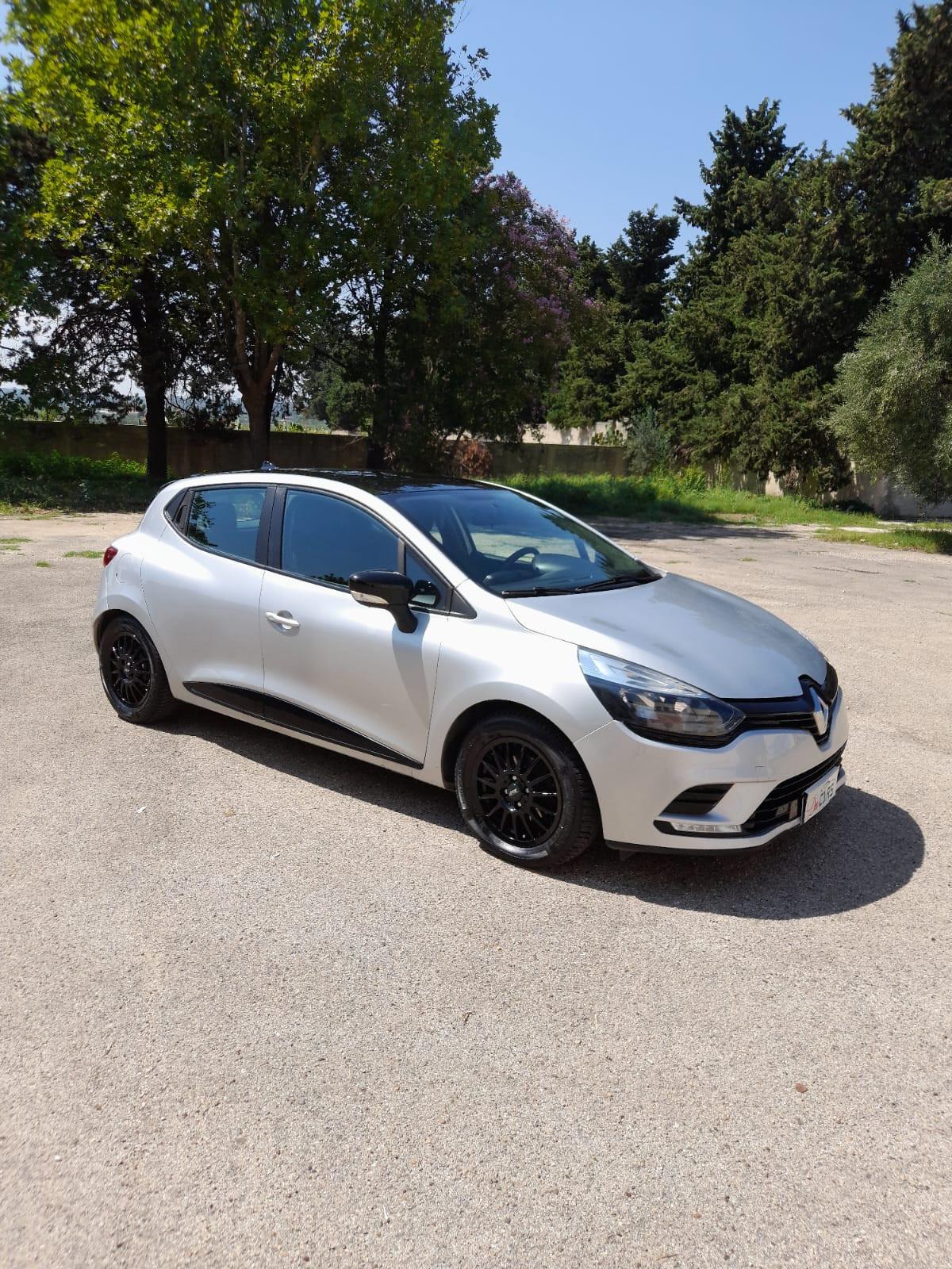 Renault Clio 1.2 75CV 5 porte Zen