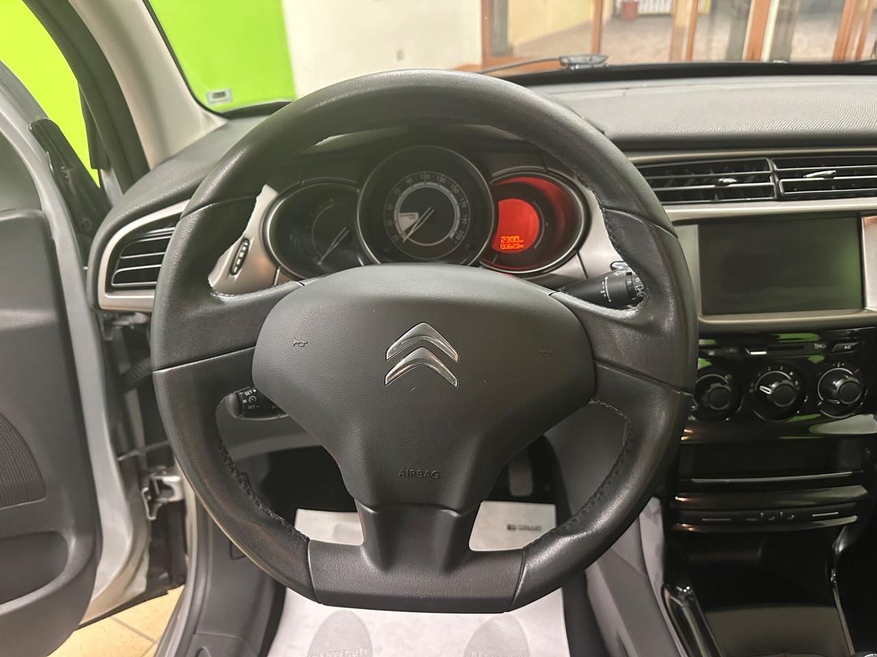 Citroen C3 PureTech 82 EXCLUSIVE 2016