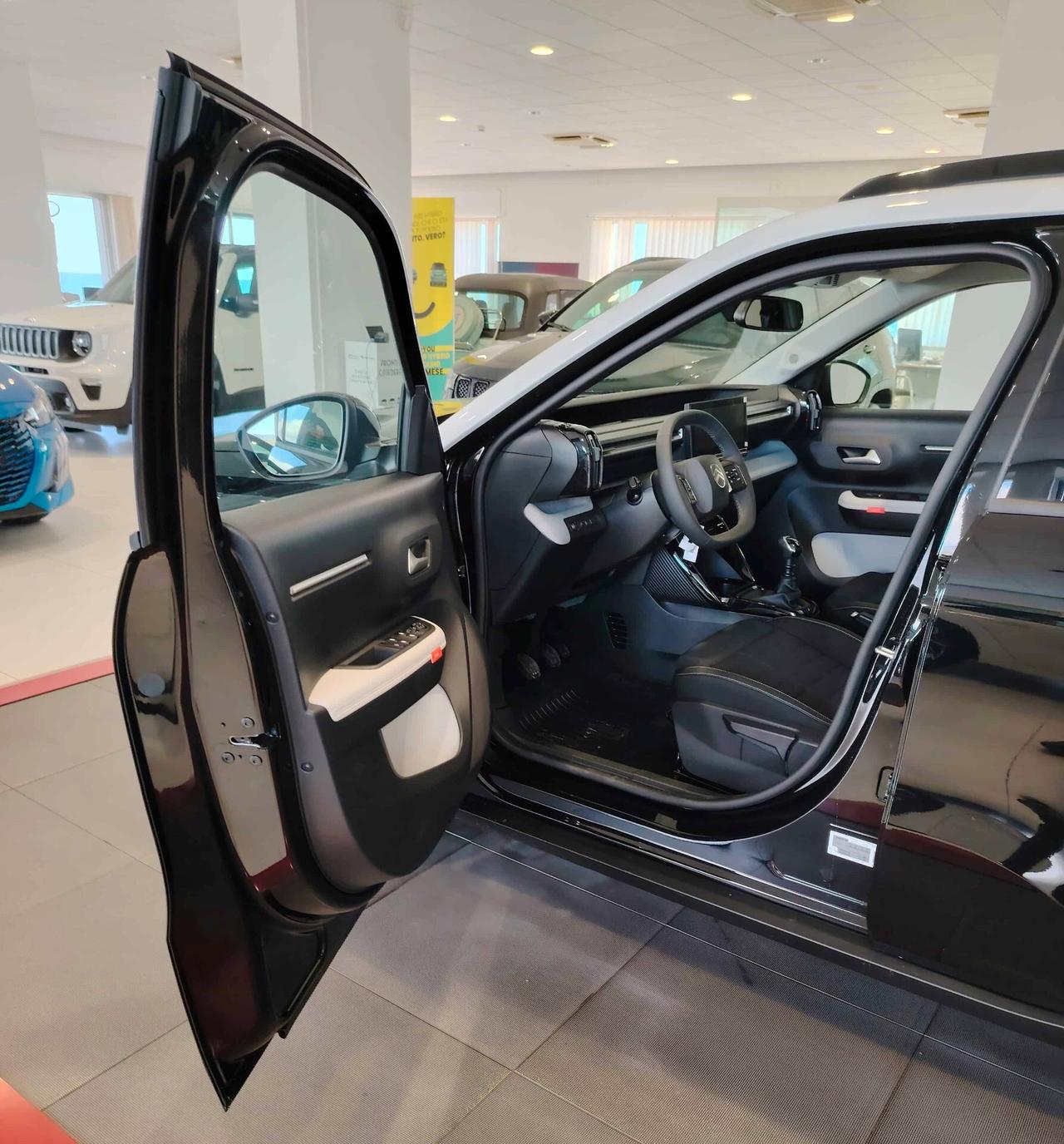 Citroen C3 1.2 PureTech 100CV (Nuova)