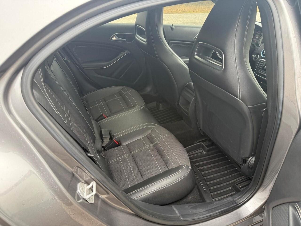 Mercedes-benz A 180 CDI Dark Night Edition