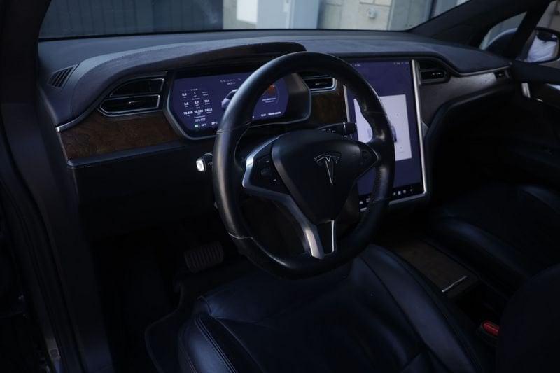 Tesla Model X Tesla Model X 90 kWh Dual Motor 4WD Autom. 158KW ANNO 2017