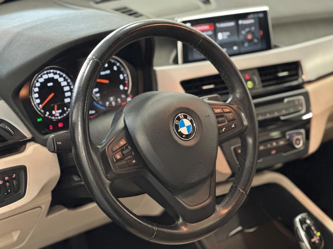 Bmw X1 sDrive18d Tetto*Cambio aut*Pelle*