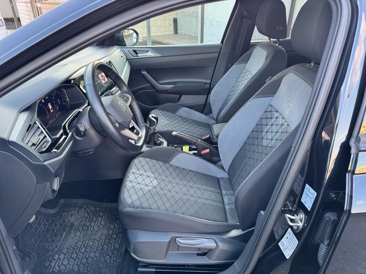 Volkswagen Taigo 1.0 TSI 115 CV R-Line