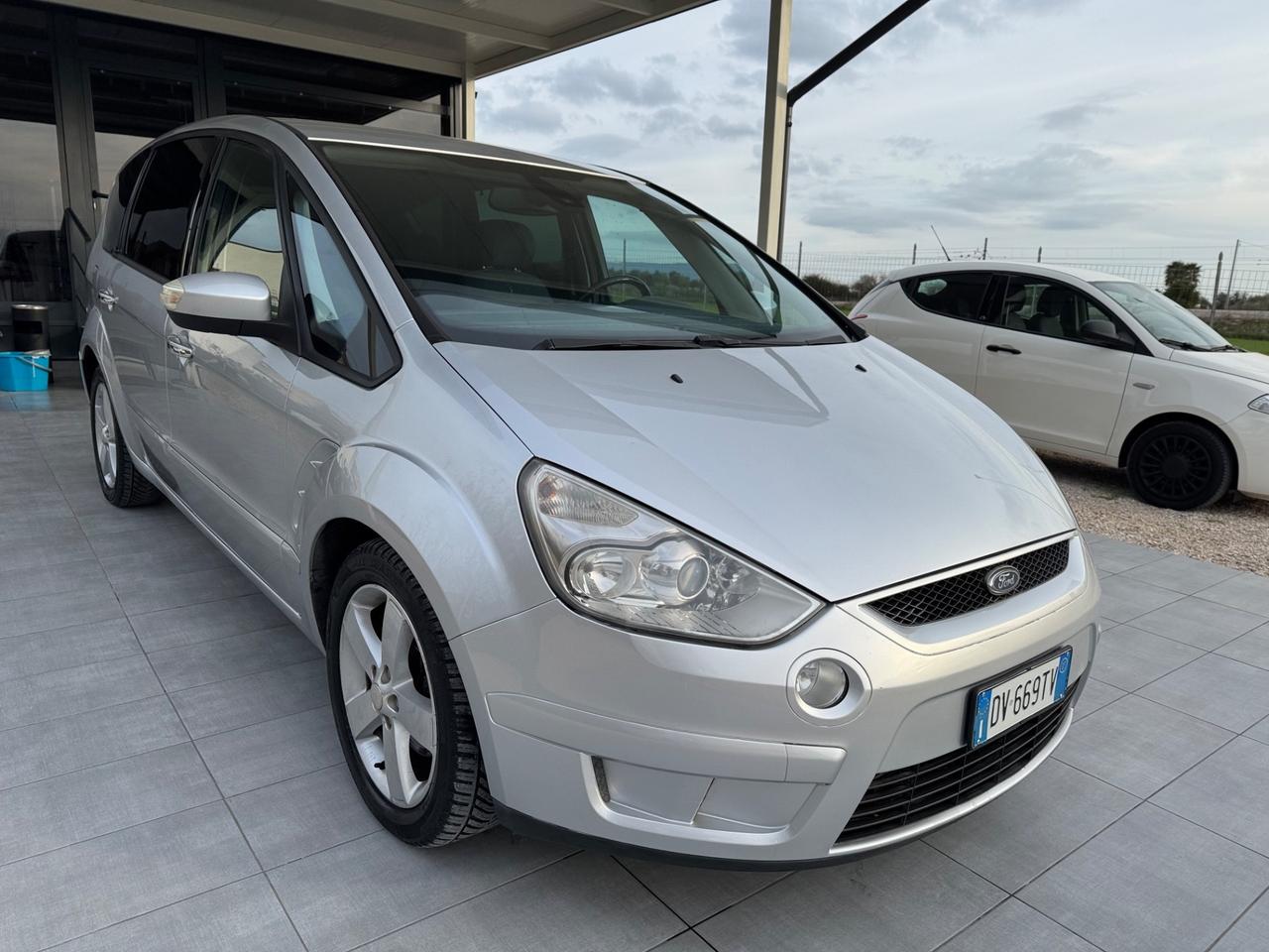 Ford S-Max 2.0 TDCi 140CV Titanium DPF