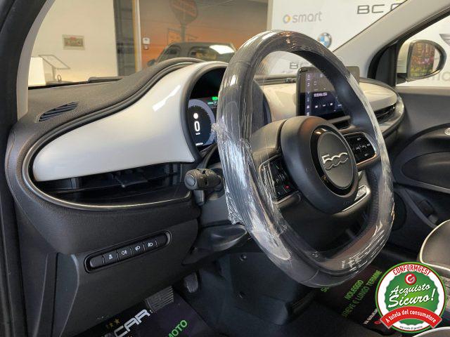 FIAT 500e 43 kWh *Km 29.989*