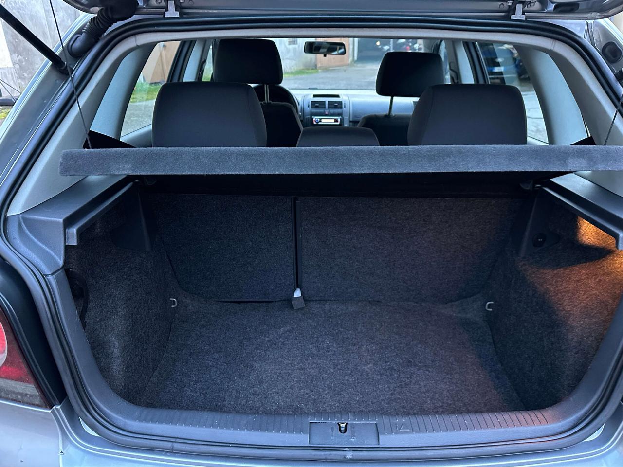 Volkswagen Polo 1.4/80CV TDI 5p. Sportline