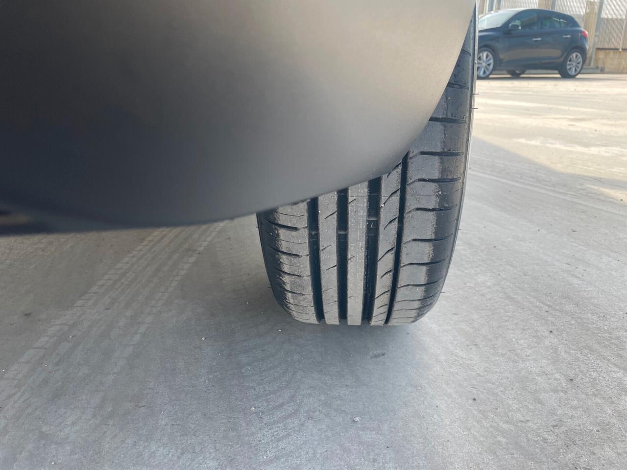 Peugeot 2008 1.6 e-HDi 92 CV Stop&Start Allure