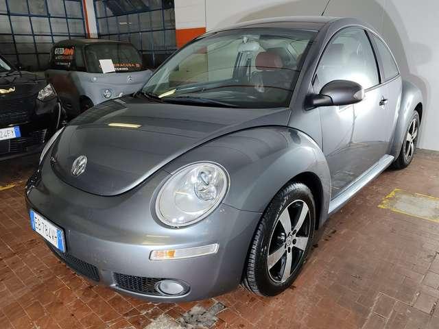 Volkswagen New Beetle 1.6 Benzina 102cv + Pelle Rossa
