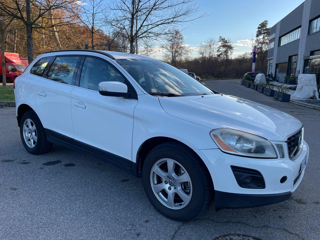 Volvo XC 60 XC60 2.4 D 163 CV AWD*Automatik*Cerchi*