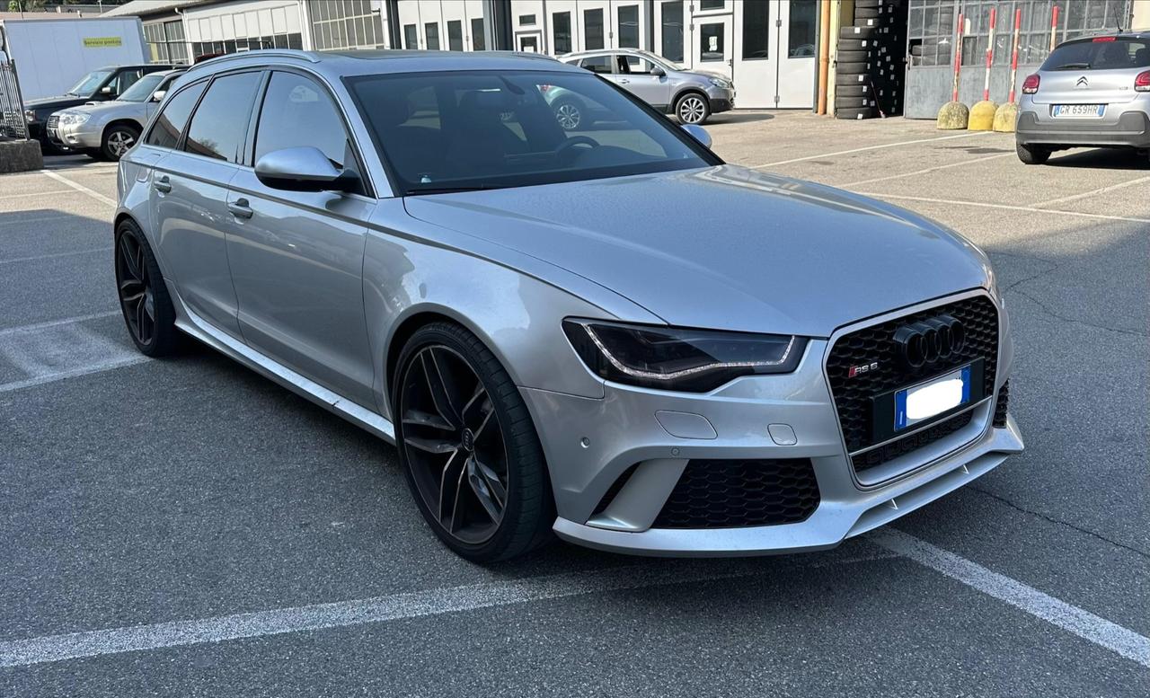 Audi RS6 Avant 4.0 TFSI quattro tiptronic