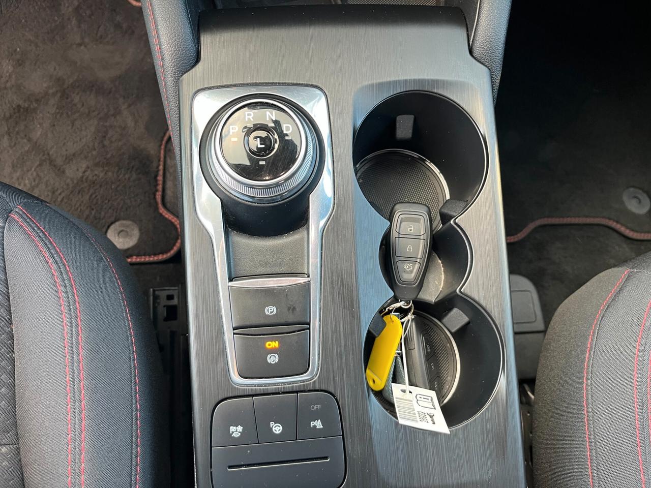 Ford Kuga 2.5 Full Hybrid 190 CV CVT 2WD ST-Line