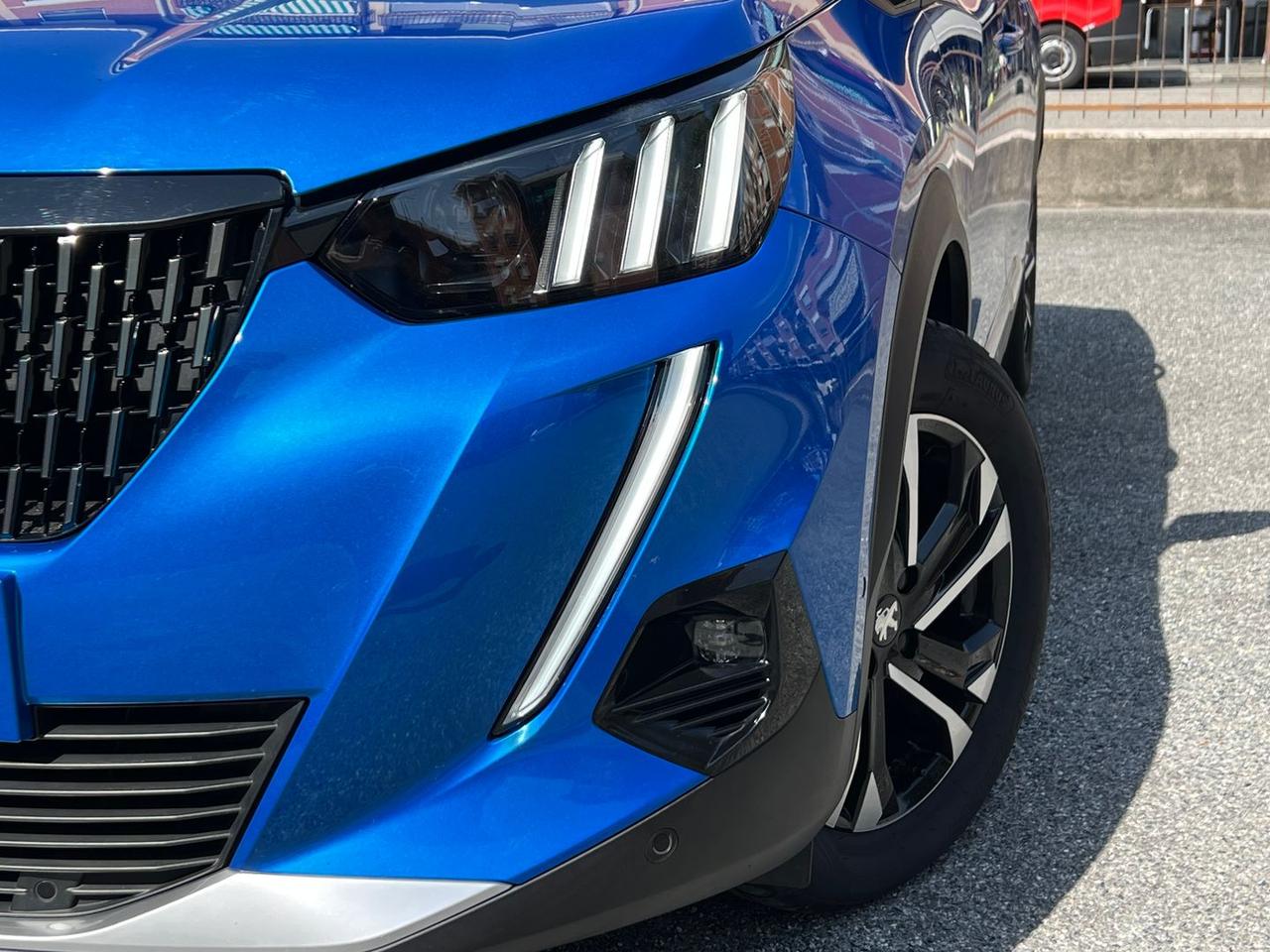 Peugeot 2008 PureTech 130 GT #50089