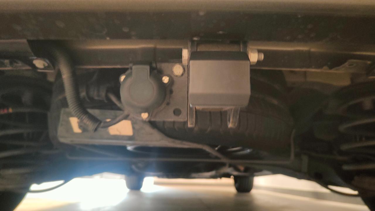 Citroen Spacetourer Jumpy 1.6HDi Feel 8posti euro6 GANCIO TRAINO