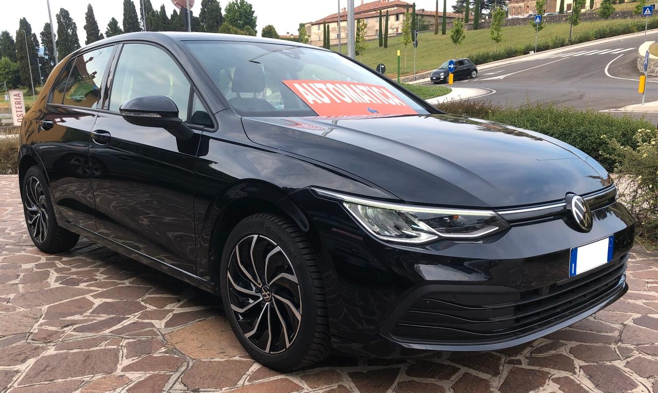 Volkswagen Golf 1.0 eTSI EVO DSG Life