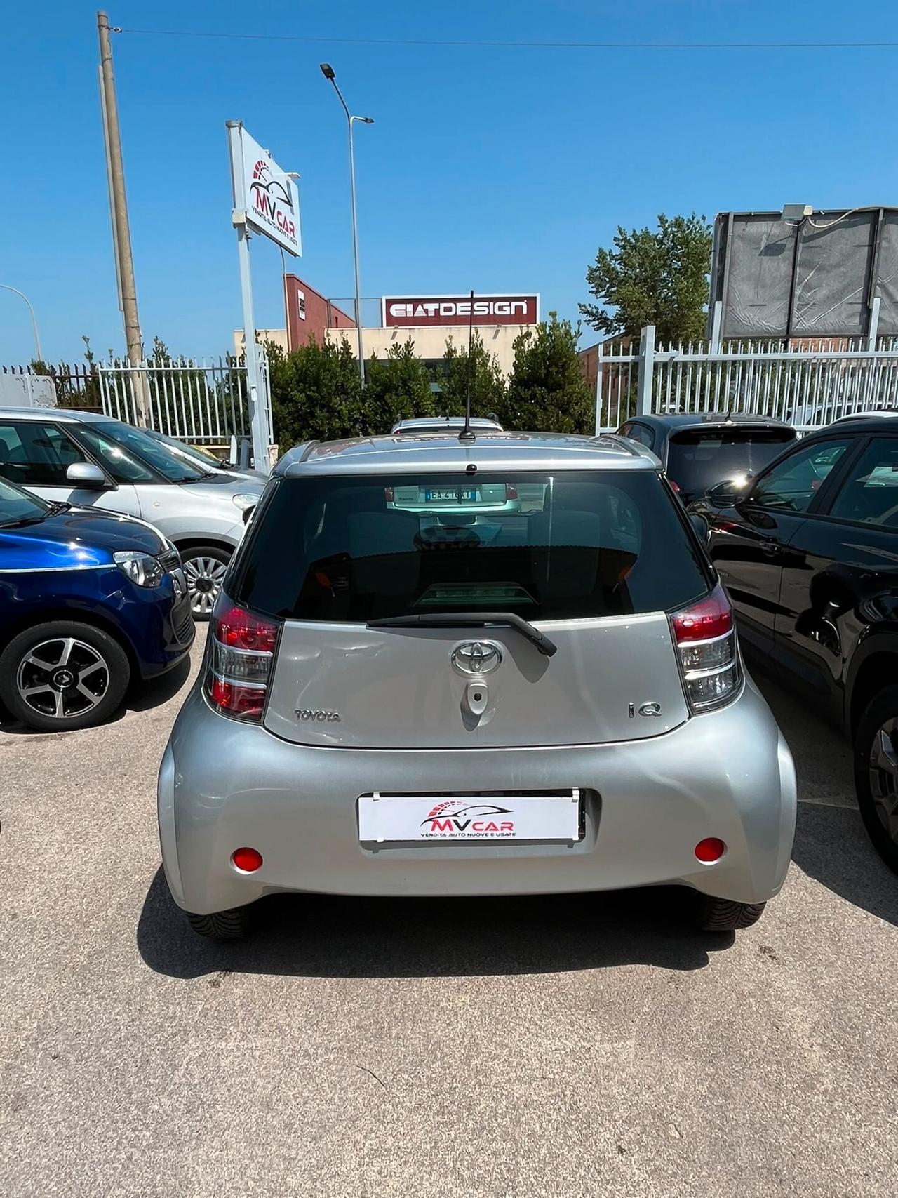 Toyota iQ 1.0 Sol