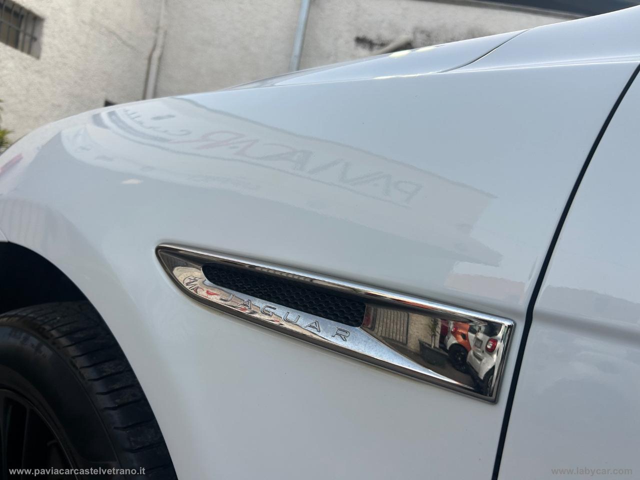 JAGUAR F-Pace 2.0 D 180 CV AWD aut. Portfolio