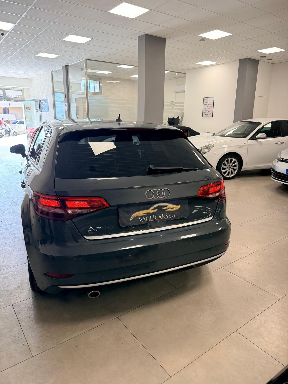 Audi A3 SPB 1.6 TDI 116 CV S tronic Sport