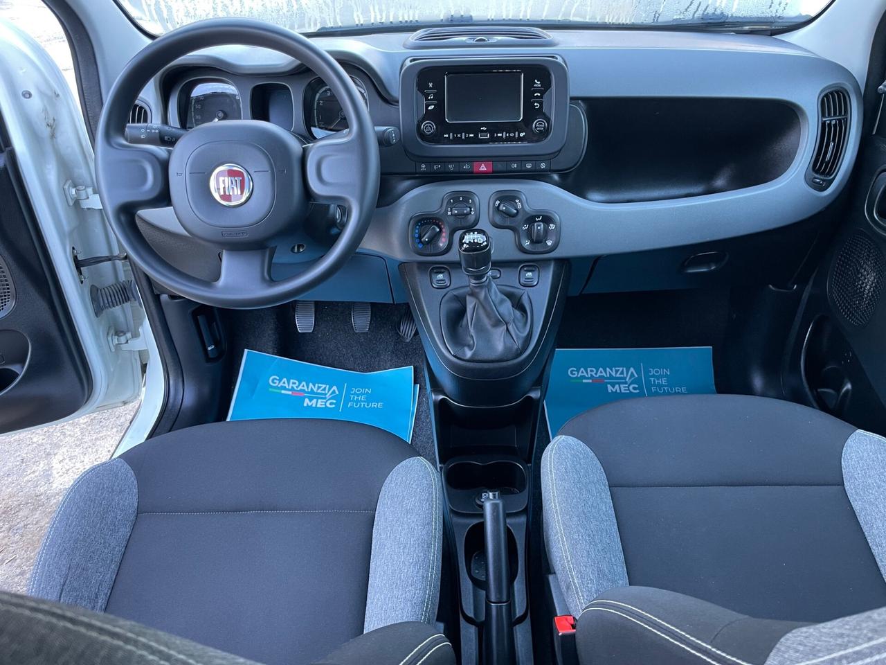 Fiat Panda 1.0 FireFly S&S Hybrid Garmin