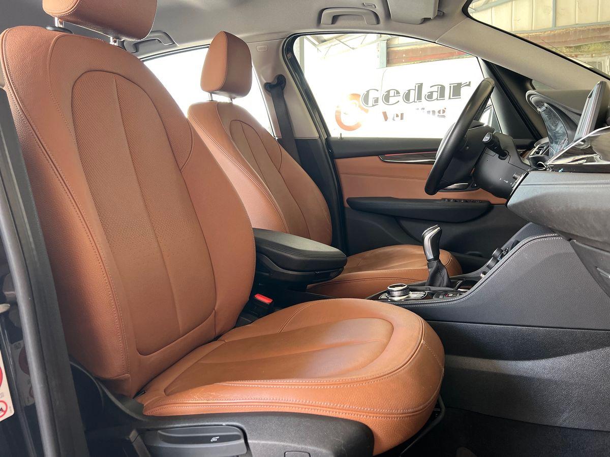 BMW 218d Active Tourer Luxury