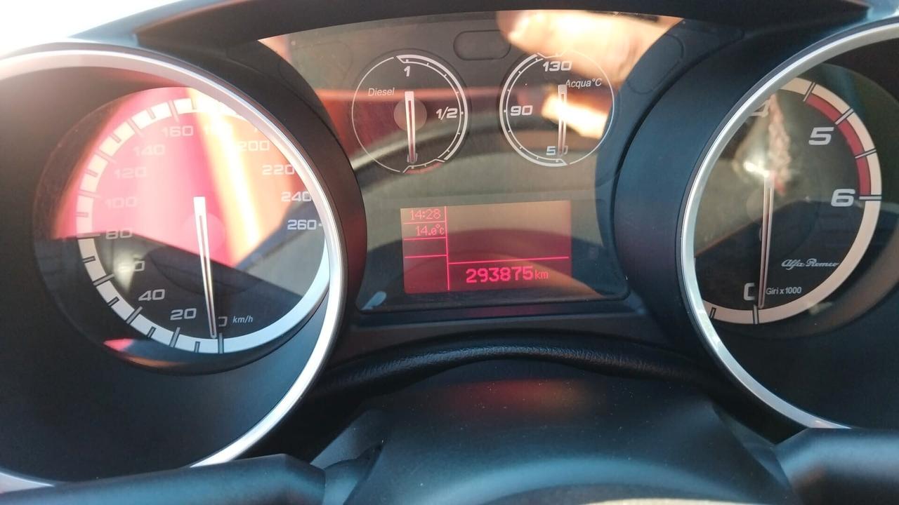 Alfa Romeo Giulietta 1.6 JTDm-2 105 CV Exclusive