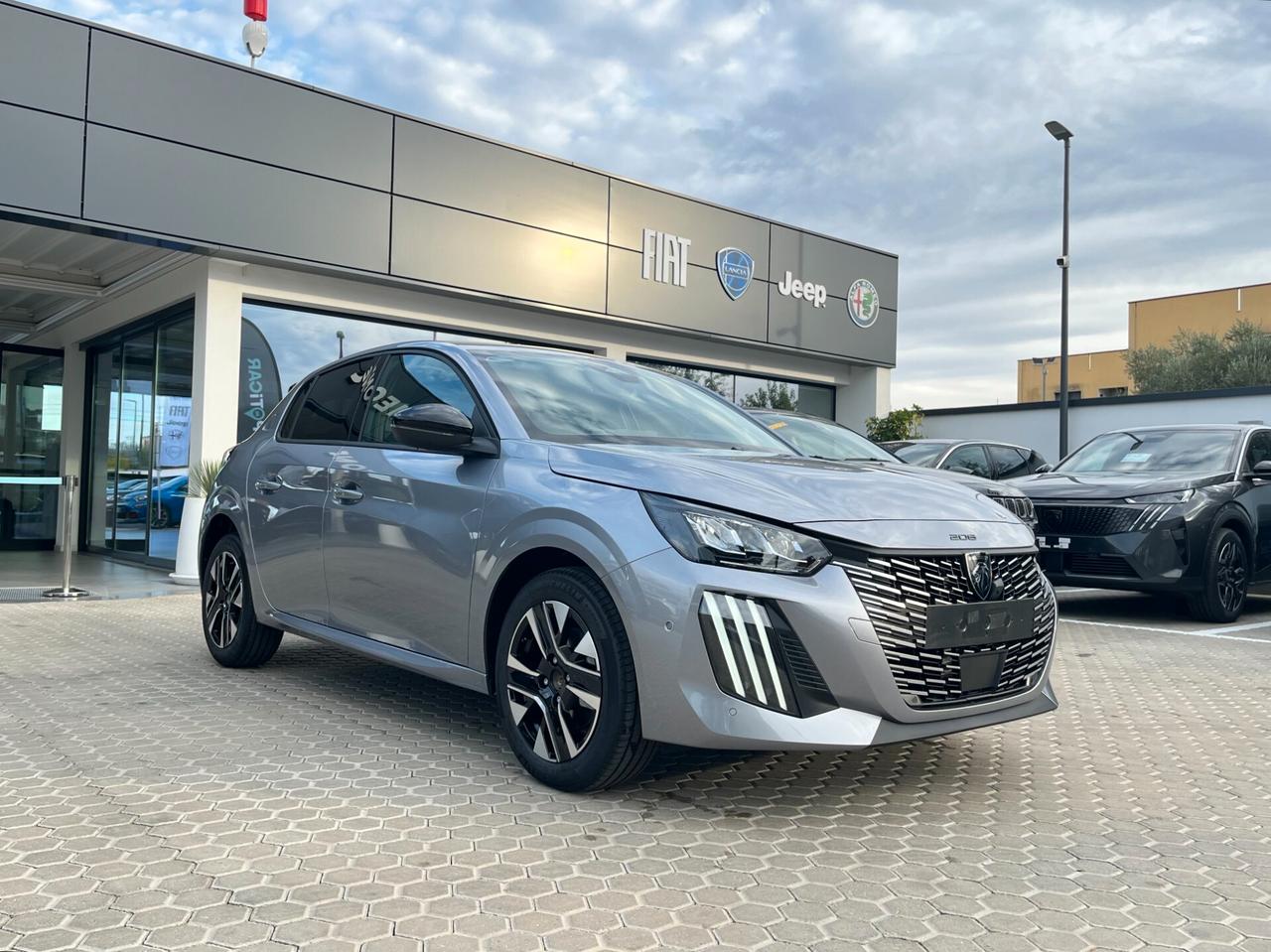 Peugeot 208 Hybrid 110 e-DCS6 Allure Automatic Km0