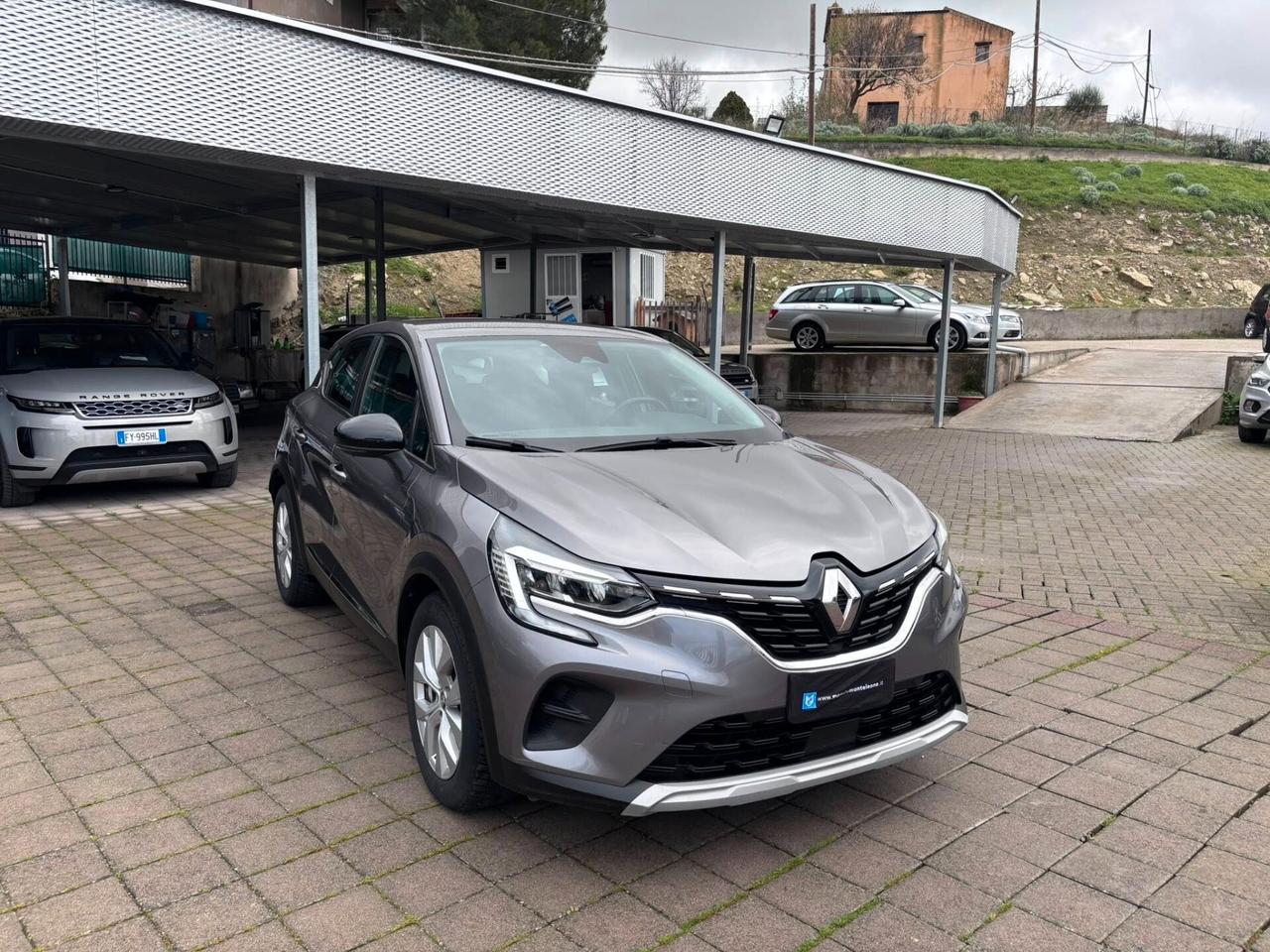 RENAULT CAPTUR