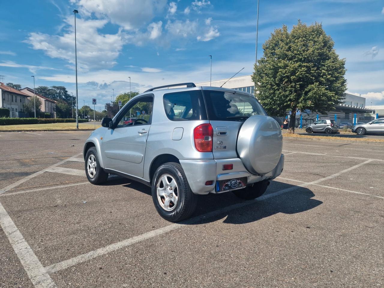 Toyota RAV 4 RAV4 2.0 16V cat 3 porte Sol MAI USATA COME FUORISTRADA