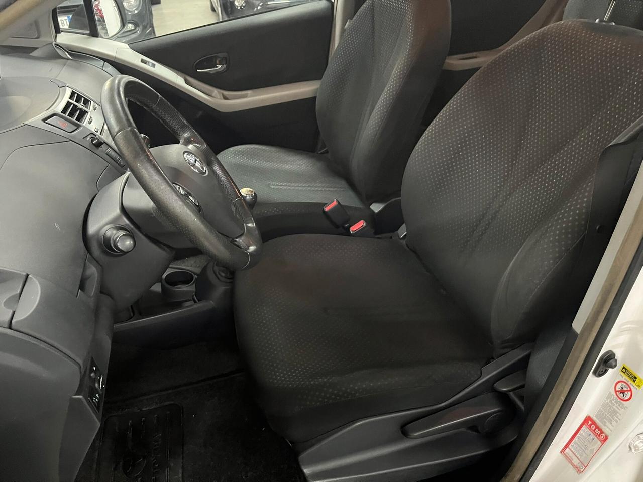 Toyota Yaris 1.3 5 porte