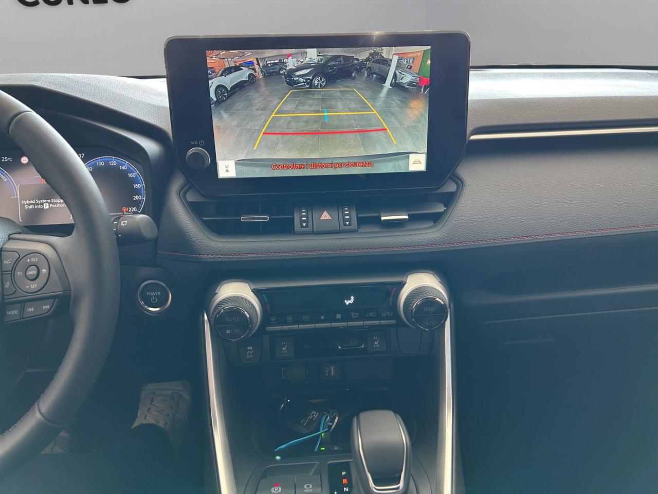 Toyota 2.5 PHEV MORE DYNAMIC AWD