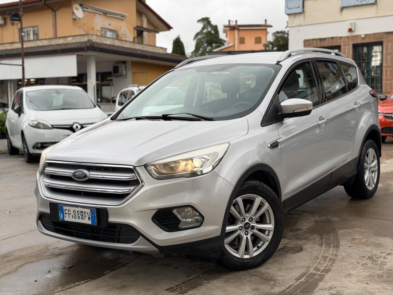Ford Kuga 1.5 TDCI 120 CV S&S 2WD Plus