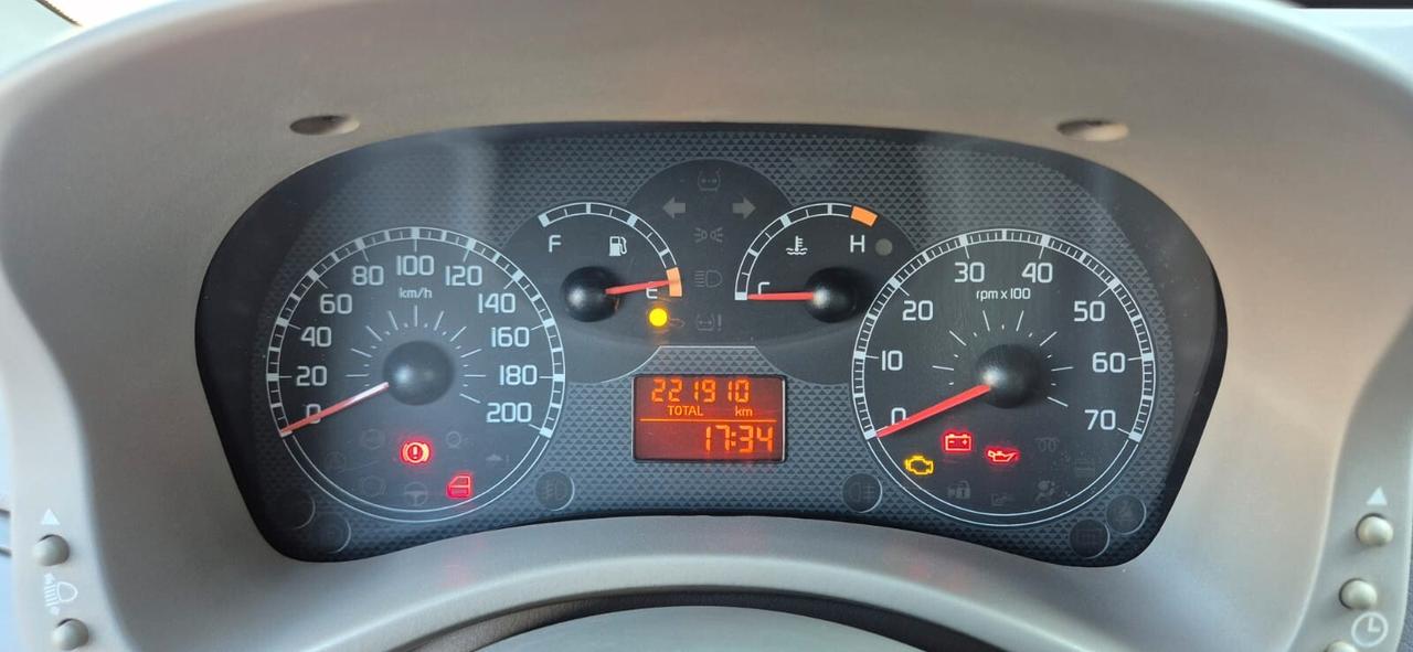 Fiat Panda 1.2 4x4 Climbing - Bella bella bella