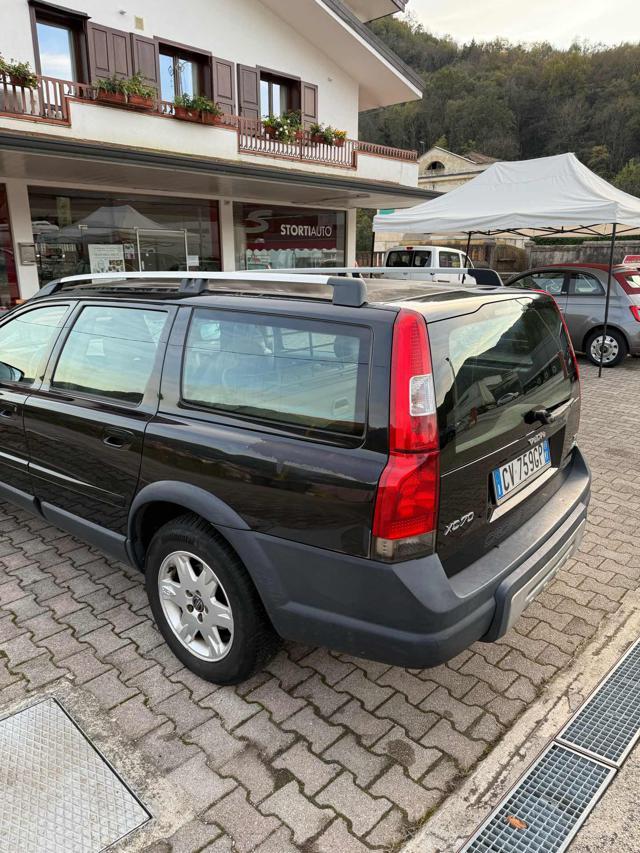 VOLVO XC70 2.4 D5 20V (163CV) cat AWD aut. cross country