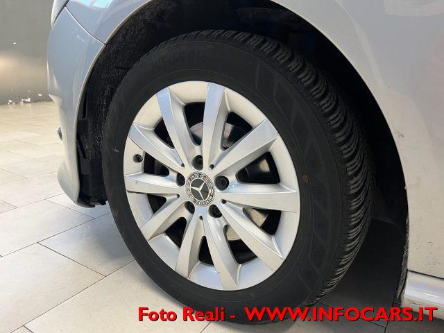 MERCEDES-BENZ B 180 d Automatic Business Iva Esposta