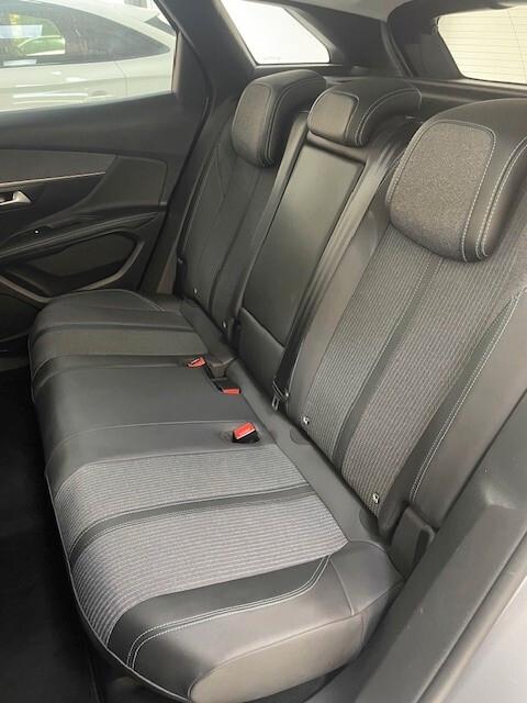 Peugeot 3008 BlueHDi 130CV S&S EAT8 Allure Pack