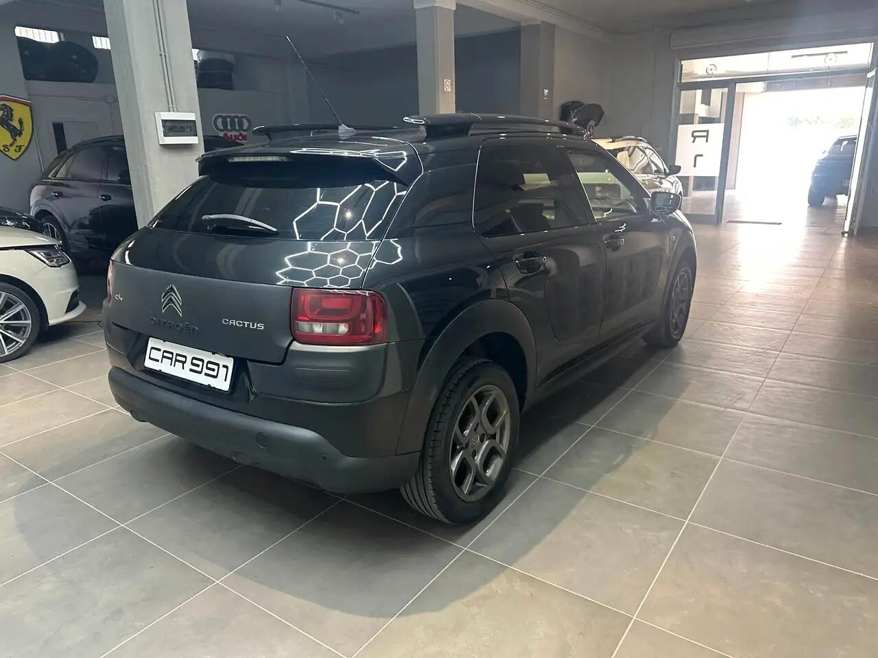 Citroen C4 Cactus BlueHDi 100 Shine